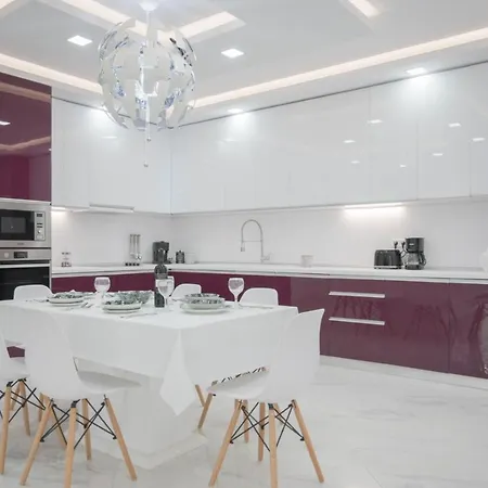 Villa Diamonds *