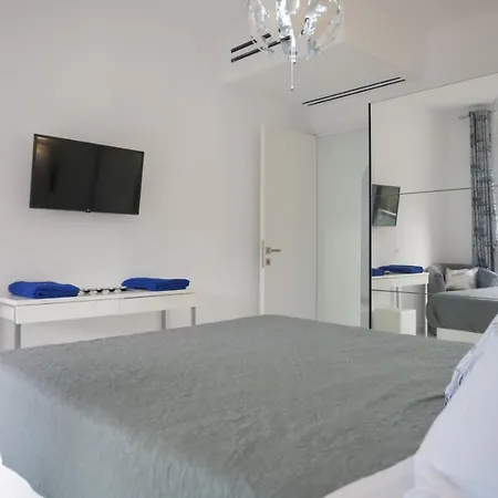 Diamonds Villa