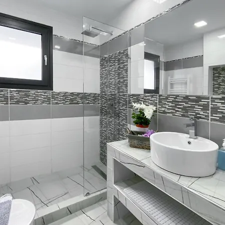 Diamonds Villa